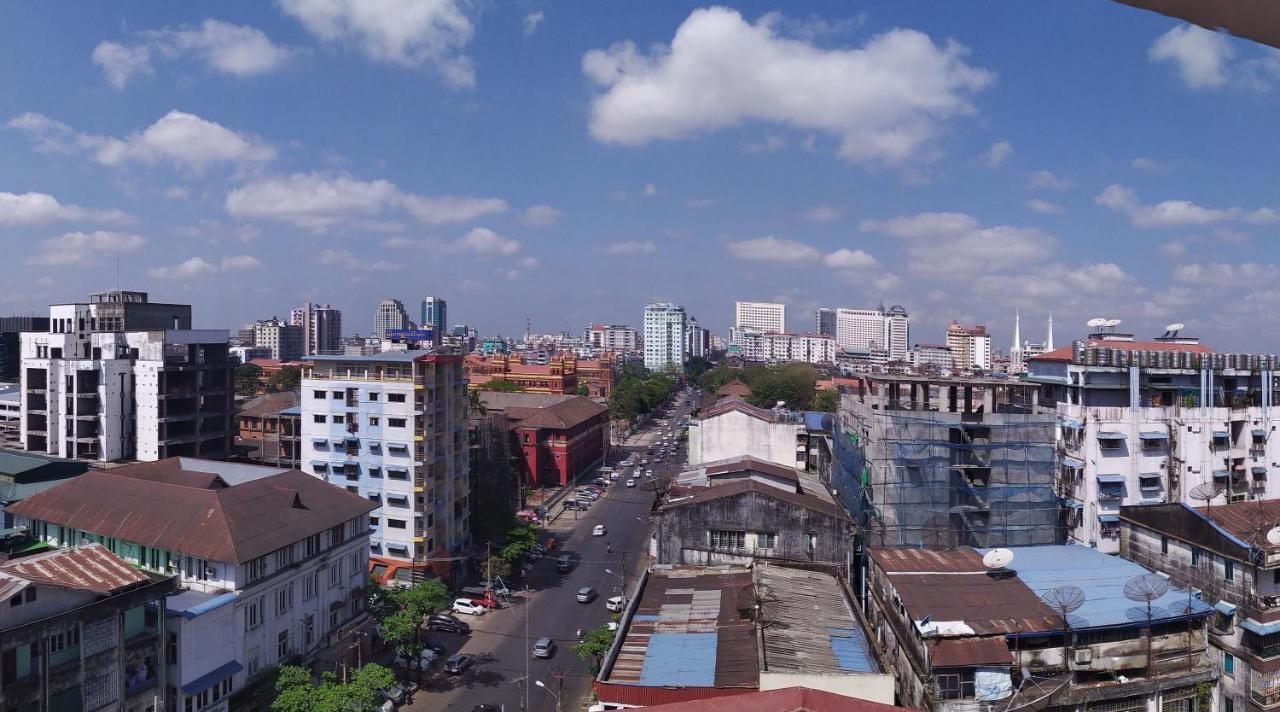 Queen'S Park Hotel Yangon Extérieur photo